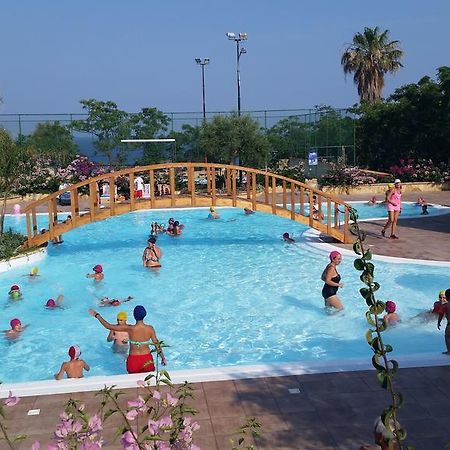 Villaggio Marinella Direttamente Sul Mare Isola di Capo Rizzuto Extérieur photo